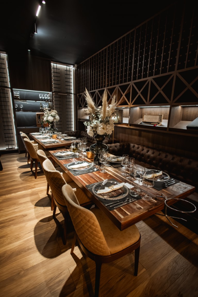 Wine&Dine Room